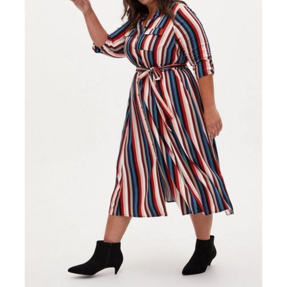 🆕 Black Kitten Heel Bootie Size 9.5 (WW) NWT Torrid New! - Picture 2 of 5